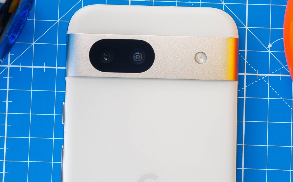 The Most Loved Phone of 2025: Why Millions Are Obsessed (And It’s Not What You Think) gallery image 1